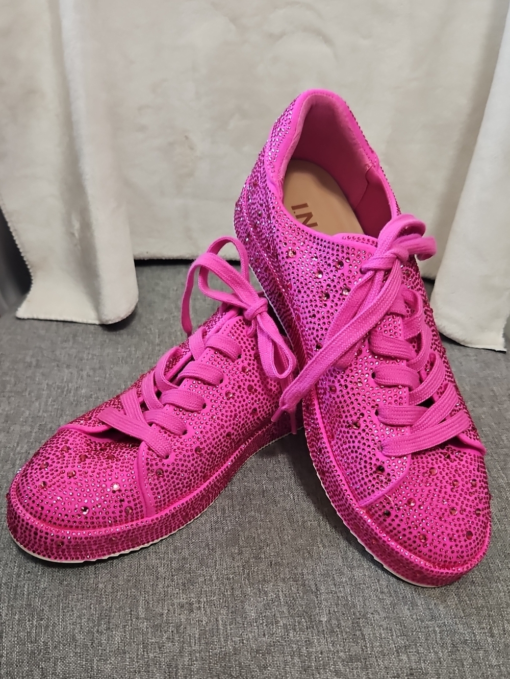 INC International Concepts Hot Pink Crystal Lace-Up Sneakers Woman Size 9M